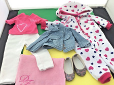 DESIGN A DOLL CLOTHES BUNDLE 5 ITEMS PLUS PAIR OF SHOES