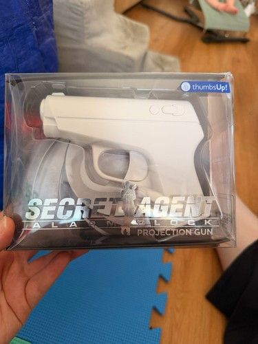 Thumbs secret agent - secret,