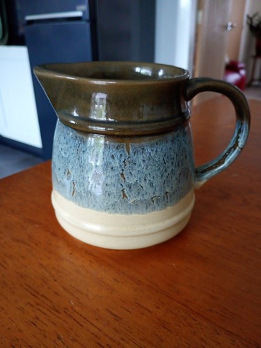 Stoneware jug 13cm - jug., tall