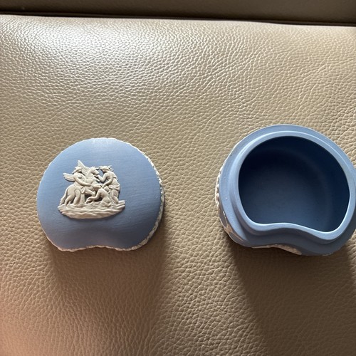 Wedgewood jasperware kidney - wedgewood,