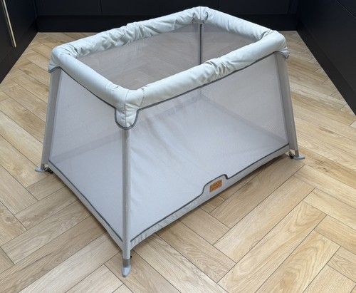 Venture airpod travel cot - venture,