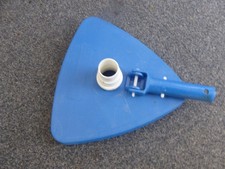swimming pool head cleaner