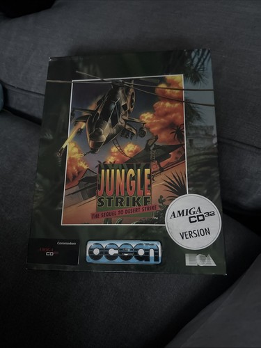 Commodore amiga cd32 - commodore, jungle