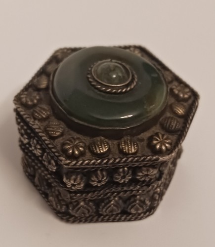 Antique vintage metal pill - metal, box