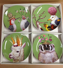 Set of 4 Vicki Sawyer 7"