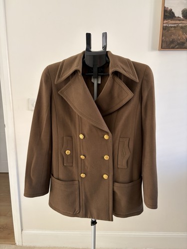 Vintage chanel boutique - chanel,