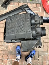 Discovery 4 Air Filter Housing