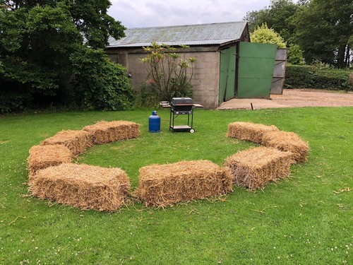 Straw bale purchase for