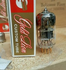 Genalex gold lion - gold, pin