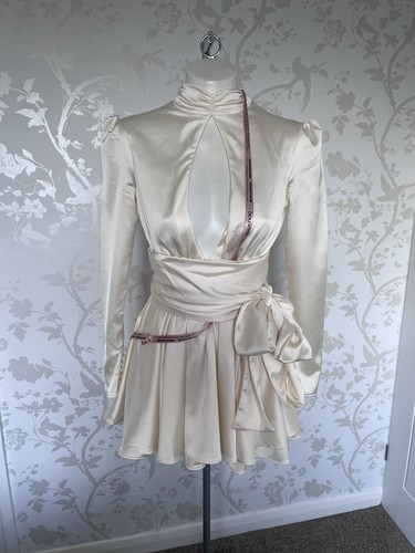 House aryana bnwt - cb, 'aryana'