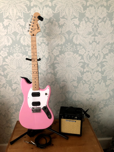 Electric guitar used with - electric,