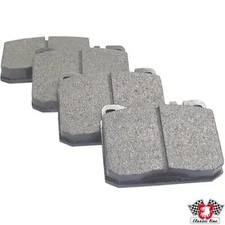 Brake pads Front Axle