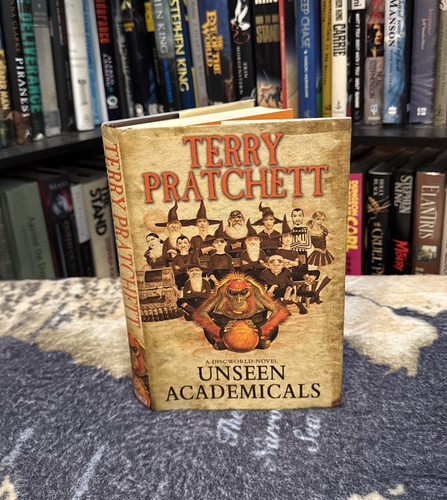 Unseen academicals terry - unseen,
