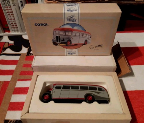 Sunderland corgi classics w - sunderland,