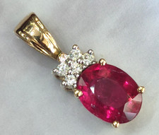 14ct Yellow Gold Necklace Rubellite and Diamond Stones Size 24mm x 8mm