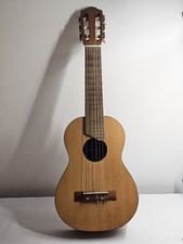 Yamaha Guitalele GL-1 – 6-String Guitar Ukulele Hybrid – Used, Working