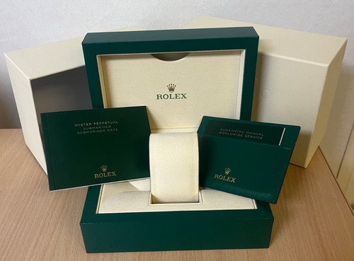 Rolex submariner date 2021 - rolex,