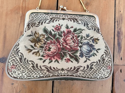 Gorgeous vtg floral woven - gorgeous,