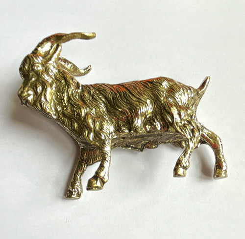 Silver metal billy goat - silver,