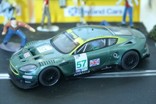 Scalextric c2644 aston martin - scalextric,
