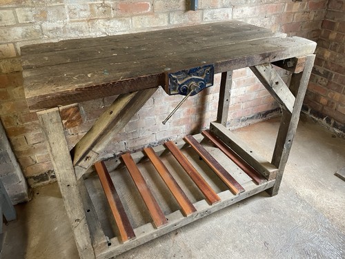 Traditional solid wooden - solid,