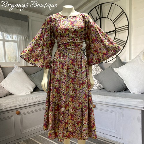 True vintage liberty fabric - true,