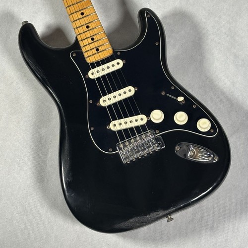 Fender stratocaster black - fender stratocaster,