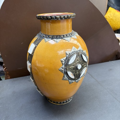 Vintage moroccan pottery - moroccan,