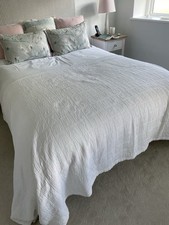 Neptune Connie White Bedspread