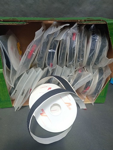 Joblot rolls self - of,