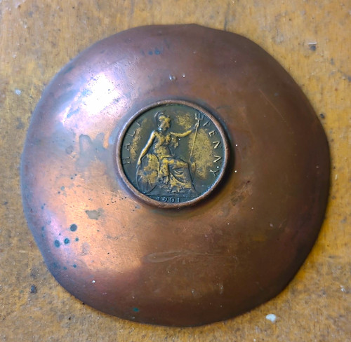 Copper round ashtray accessory - copper,