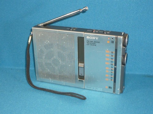 Vintage sony icf - sony, am/fm