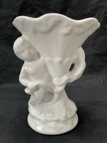 Vintage royal wessex cherub - royal,