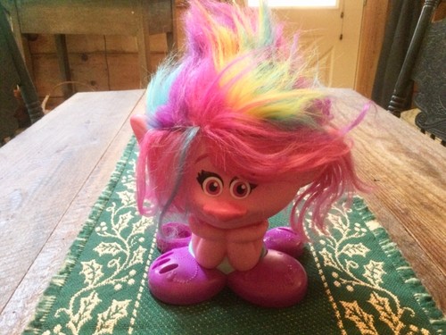 Just play trolls poppy - just, true