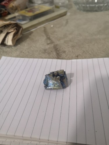 Iridescent bismuth hopper - iridescent,