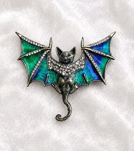 Gothic flying bat brooch - flying,