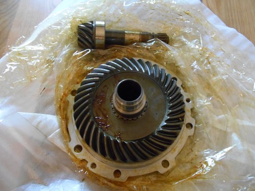 Kawasaki final drive bevel - drive,