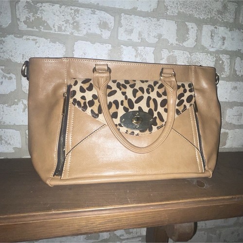 Women tan satchel top - tan,