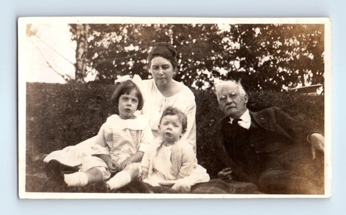 Old vintage photo older - vintage,