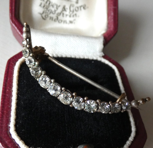 Victorian crescent moon brooch - victorian,