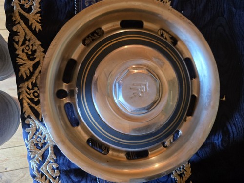 Vintage rolls royce wheel - vintage,