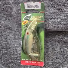 Cotton Cordell Jointed Wally Diver Super Shad Fishing Lure