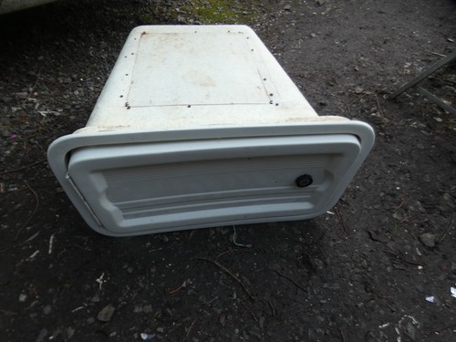 Caravan deep fibre glass wet - deep,