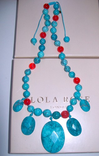 Lola rose rare blue howlite - *rare*,
