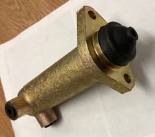 LEYLAND ROADRUNNER/EARLY DAF  CLUTCH SLAVE CYLINDER 1521624,BBU4579,LL15035