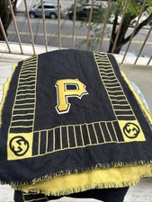 Gucci Wool Pittsburgh Pirates GG Interlocking Scarf