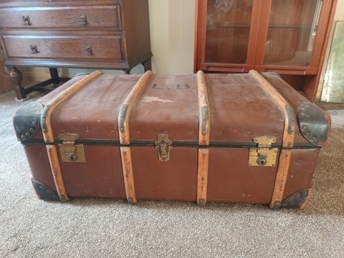 Large old vintage steamer - old,