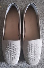ladies Footglove slip-on suede shoes size 6 in beige 