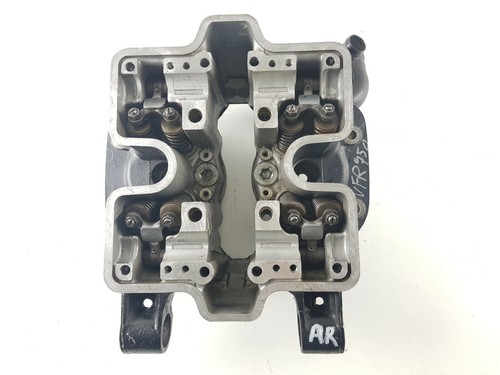 Rear cylinder head - , engine
