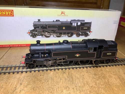 Hornby r2732 black crest - br,